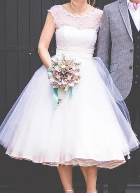 Ball-gown/princess Illusion Sleeveless Tea-length Tulle Wedding Dress With Lace Waistband