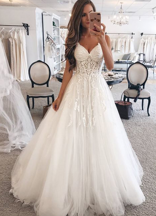 A-line Sweetheart Sleeveless Long/floor-length Tulle Wedding Dress With Appliqued