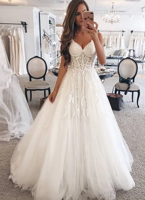 A-line Sweetheart Sleeveless Long/floor-length Tulle Wedding Dress With Appliqued