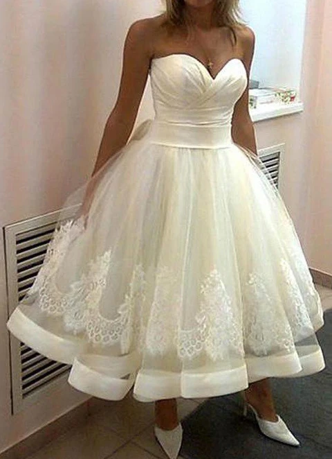 Ball-gown/princess Sweetheart Sleeveless Ankle-length Tulle Wedding Dress With Appliqued