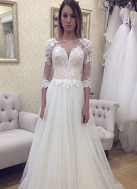 Ball-gown/princess Illusion Half Sleeve Court Train Tulle Wedding Dress With Appliqued