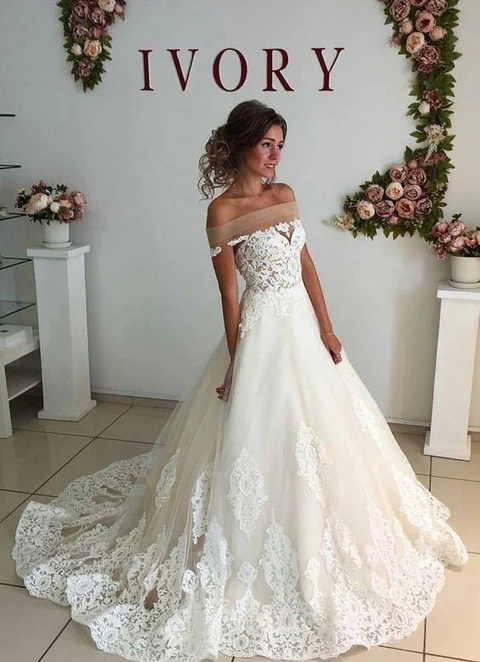 Tulle Ball Gown Off-the-shoulder Court Train Lace Wedding Dress