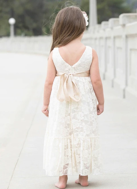 A Line Tea-length Scoop Sleevesless Lace Flower Girl Dresses With Sashes