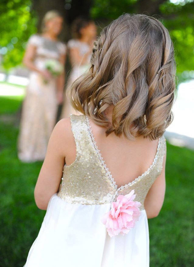 A Line Floor-length Square Sleevesless Tulle Flower Girl Dresses With Sequins