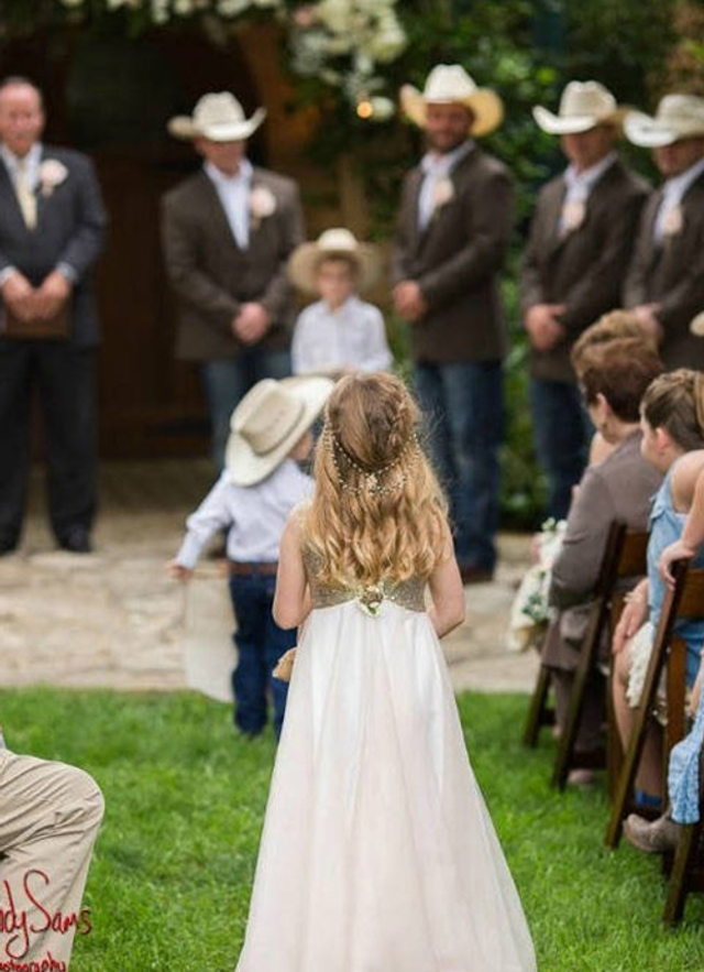 A Line Floor-length Square Sleevesless Tulle Flower Girl Dresses With Sequins