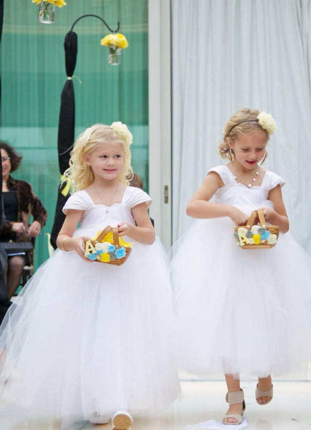 Ball-gown/princess Sweetheart Neckline Floor-length Tulle Flower Girl Dresses