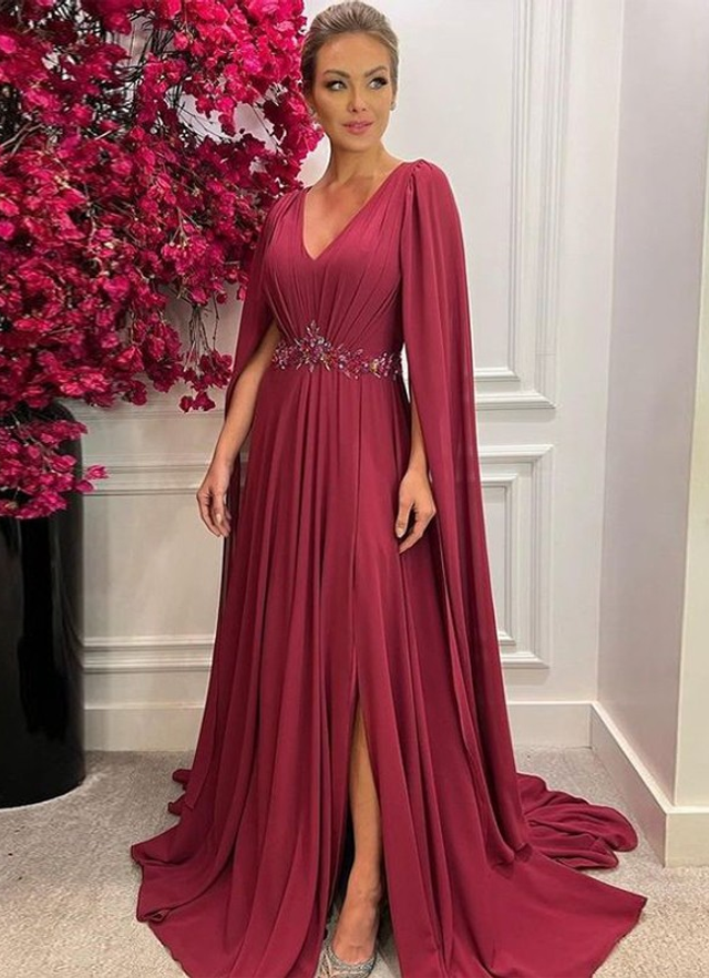 A-line Chiffon V-neck Sleevesless Court Train Mother Of The Bride Dresses With Pleated