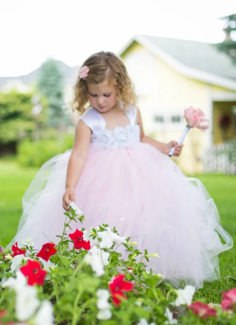 Ball-gown/princess Floor-length Square Sleevesless Tulle Flower Girl Dresses With Appliqued