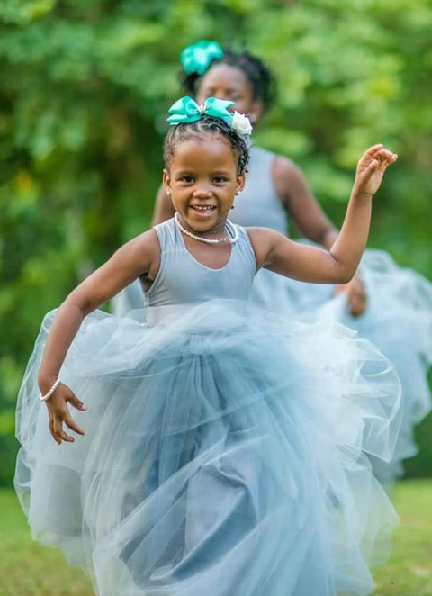 Ball-gown/princess Tea-length Scoop Tulle Flower Girl Dresses With Sashes