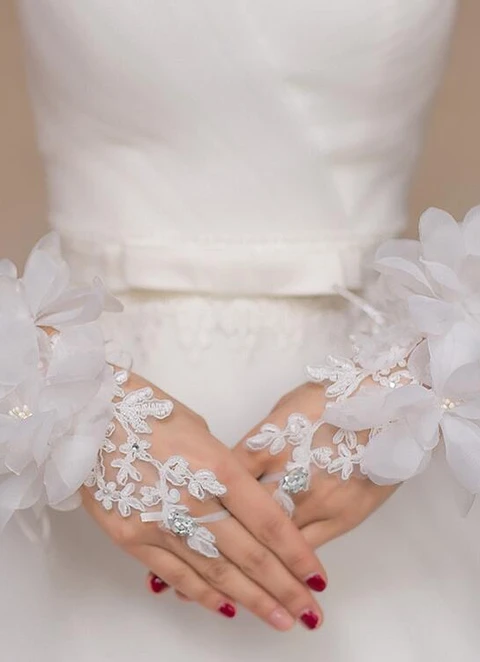 Lace Fingerless Beading Flower Bridal Gloves